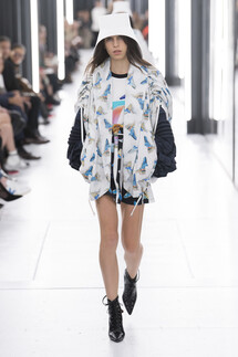 Louis Vuitton Spring 2019 PFW / Луи Витон весна-лето 2019 Неделя моды в Париже