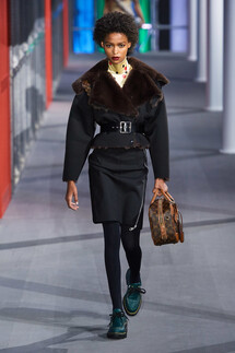 Louis Vuitton Fall 2019 Ready-to-Wear / Louis Vuitton осень 2019 / Неделя моды: Париж