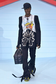 Louis Vuitton Menswear Fall 2022 Collection / Louis Vuitton осень-зима 2022/2023