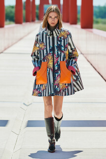 Louis Vuitton Resort 2022 / Louis Vuitton курорт 2022