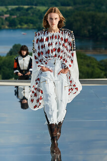 Louis Vuitton Resort 2022 / Louis Vuitton курорт 2022