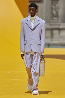 Мужская коллекция Louis Vuitton весна-лето 2023 | Louis Vuitton Menswear Spring 2023