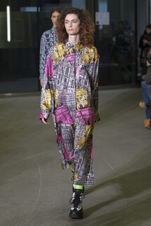 MSGM Fall 2018 Ready-to-Wear , MSGM осень зима 2018 , Fashion show , неделя моды в Милане , MFW , Mainstyles