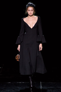 Marc Jacobs Fall 2019 Ready-to-Wear / Marc Jacobs осень 2019 / Неделя моды: Нью-Йорк