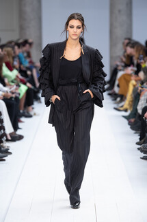 Max Mara Fall 2020 Ready-to-Wear / Макс Мара осень 2019 / Неделя моды: Милан