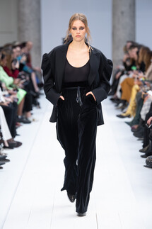 Max Mara Fall 2020 Ready-to-Wear / Макс Мара осень 2019 / Неделя моды: Милан