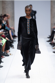 Max Mara Fall 2020 Ready-to-Wear / Макс Мара осень 2019 / Неделя моды: Милан