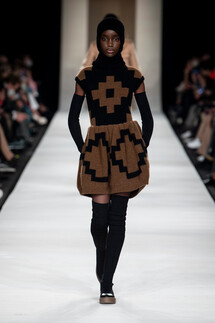 Max Mara Fall 2022 Collection / Max Mara осень-зима 2022