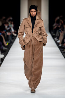 Max Mara Fall 2022 Collection / Max Mara осень-зима 2022