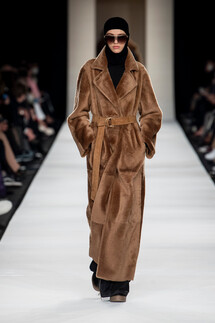 Max Mara Fall 2022 Collection / Max Mara осень-зима 2022