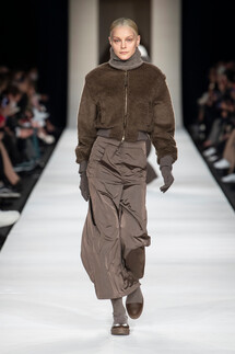 Max Mara Fall 2022 Collection / Max Mara осень-зима 2022