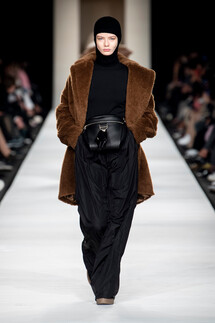 Max Mara Fall 2022 Collection / Max Mara осень-зима 2022