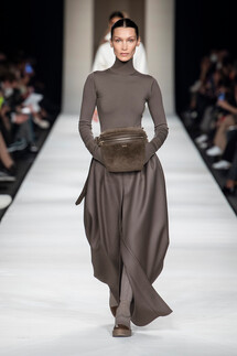 Max Mara Fall 2022 Collection / Max Mara осень-зима 2022