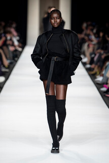 Max Mara Fall 2022 Collection / Max Mara осень-зима 2022