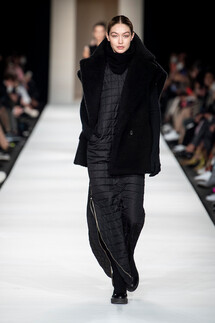 Max Mara Fall 2022 Collection / Max Mara осень-зима 2022
