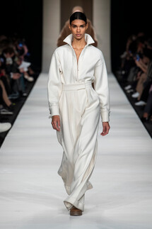 Max Mara Fall 2022 Collection / Max Mara осень-зима 2022