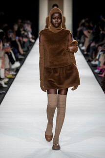 Max Mara Fall 2022 Collection / Max Mara осень-зима 2022