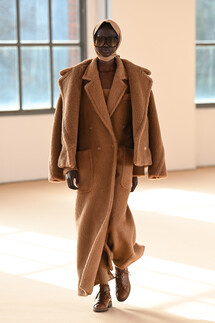 Max Mara Fall-Winter 2021 Menswear Collection / Коллекция Max Mara осень-зима 2021