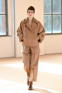 Max Mara Fall-Winter 2021 Menswear Collection / Коллекция Max Mara осень-зима 2021