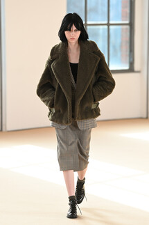 Max Mara Fall-Winter 2021 Menswear Collection / Коллекция Max Mara осень-зима 2021
