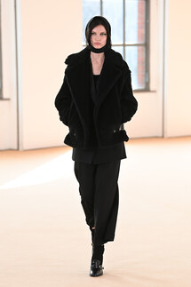 Max Mara Fall-Winter 2021 Menswear Collection / Коллекция Max Mara осень-зима 2021