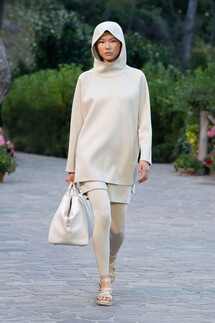 Max Mara Resort 2022 / Max Mara курорт 2022