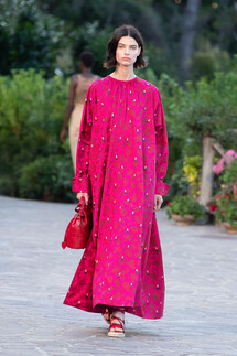 Max Mara Resort 2022 / Max Mara курорт 2022