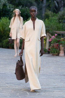 Max Mara Resort 2022 / Max Mara курорт 2022