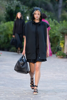 Max Mara Resort 2022 / Max Mara курорт 2022