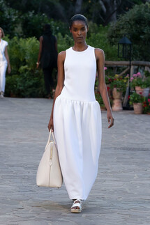 Max Mara Resort 2022 / Max Mara курорт 2022
