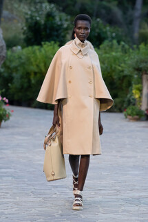 Max Mara Resort 2022 / Max Mara курорт 2022