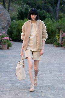 Max Mara Resort 2022 / Max Mara курорт 2022