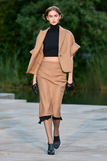 Max Mara коллекция круиз 2022/23 | Max Mara Resort 2022