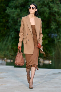Max Mara коллекция круиз 2022/23 | Max Mara Resort 2022