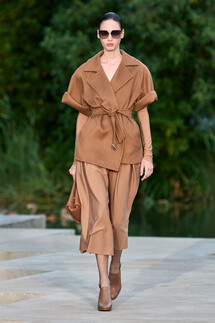 Max Mara коллекция круиз 2022/23 | Max Mara Resort 2022