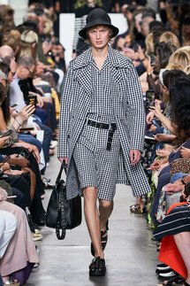 Michael Kors Collection Spring 2020 / Michael Kors Collectionвесна-лето 2020 / Неделя моды: Нью-Йорк