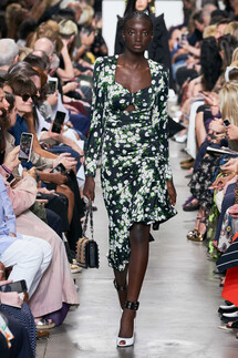 Michael Kors Collection Spring 2020 / Michael Kors Collectionвесна-лето 2020 / Неделя моды: Нью-Йорк
