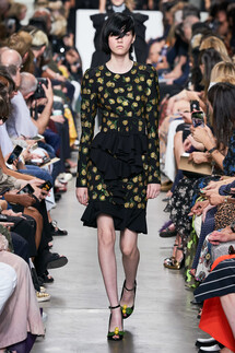 Michael Kors Collection Spring 2020 / Michael Kors Collectionвесна-лето 2020 / Неделя моды: Нью-Йорк