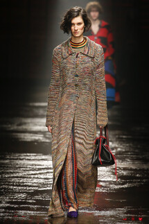 Missoni Fall 2018 Ready-to-Wear , Миссони осень зима 2018 , Fashion show , неделя моды в Милане , MFW , Mainstyles