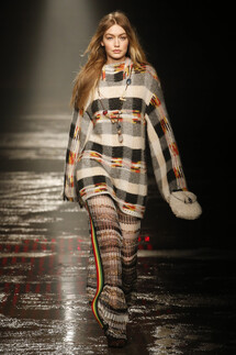Missoni Fall 2018 Ready-to-Wear , Миссони осень зима 2018 , Fashion show , неделя моды в Милане , MFW , Mainstyles