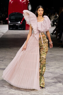 Off-White Fall 2020 Ready-to-Wear / Off-White осень-зима 2020 / Неделя моды: Париж