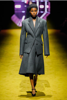 Prada Fall 2022 Collection / Prada осень-зима 2022