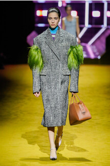 Prada Fall 2022 Collection / Prada осень-зима 2022