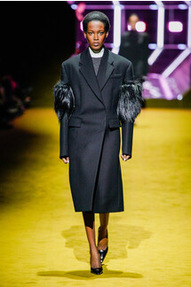 Prada Fall 2022 Collection / Prada осень-зима 2022