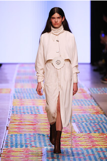Roma Uvarov Design Fall 2019 Ready-to-Wear / Roma Uvarov Design осень-зима 2019 / Неделя моды: Москва