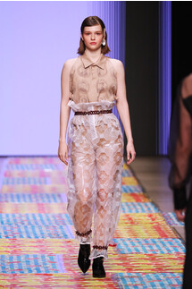Roma Uvarov Design Fall 2019 Ready-to-Wear / Roma Uvarov Design осень-зима 2019 / Неделя моды: Москва