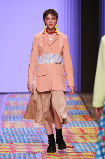 Roma Uvarov Design Fall 2019 Ready-to-Wear / Roma Uvarov Design осень-зима 2019 / Неделя моды: Москва