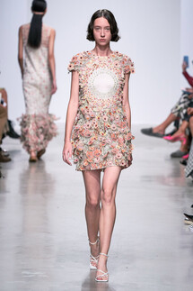 Rahul Mishra Spring 2020 / Rahul Mishra весна-лето 2020 / Неделя моды: Париж