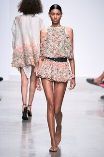 Rahul Mishra Spring 2020 / Rahul Mishra весна-лето 2020 / Неделя моды: Париж