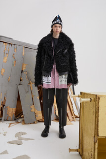 Red September осень-зима  2021-2022  / Red September Fall-Winter 2021-2022 Ready-to-Wear